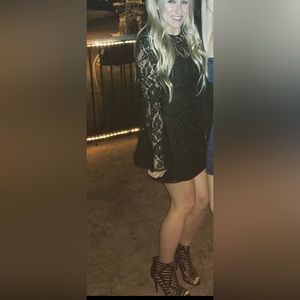 Express  Lace dress size 4